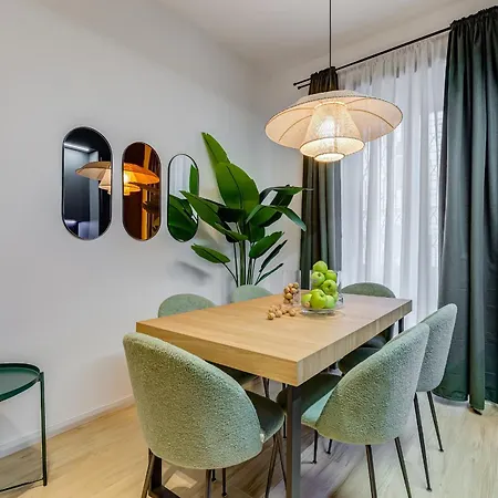 Bdc - Galilei Smart! 3bdr 2bath